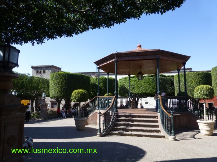 ESTADO DE GUANAJUATO, MÉXICO. San Miguel de Allende; Jardín Principal o Plaza Allende.