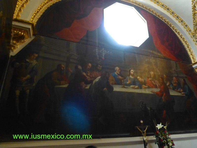 TLAXCALA, México. Cd. de Tlaxcala; Retablo en el Santuario y Basílica de Ocotlán.