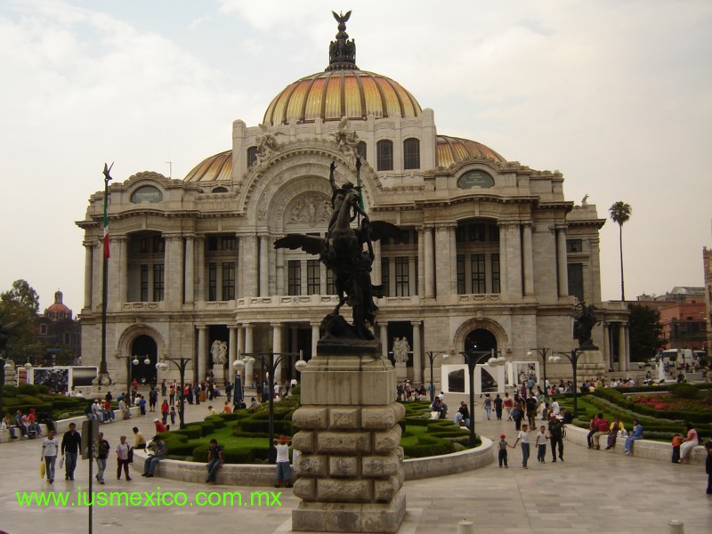 DISTRITO FEDERAL. Cd. de México; El Palacio de las Bellas Artes